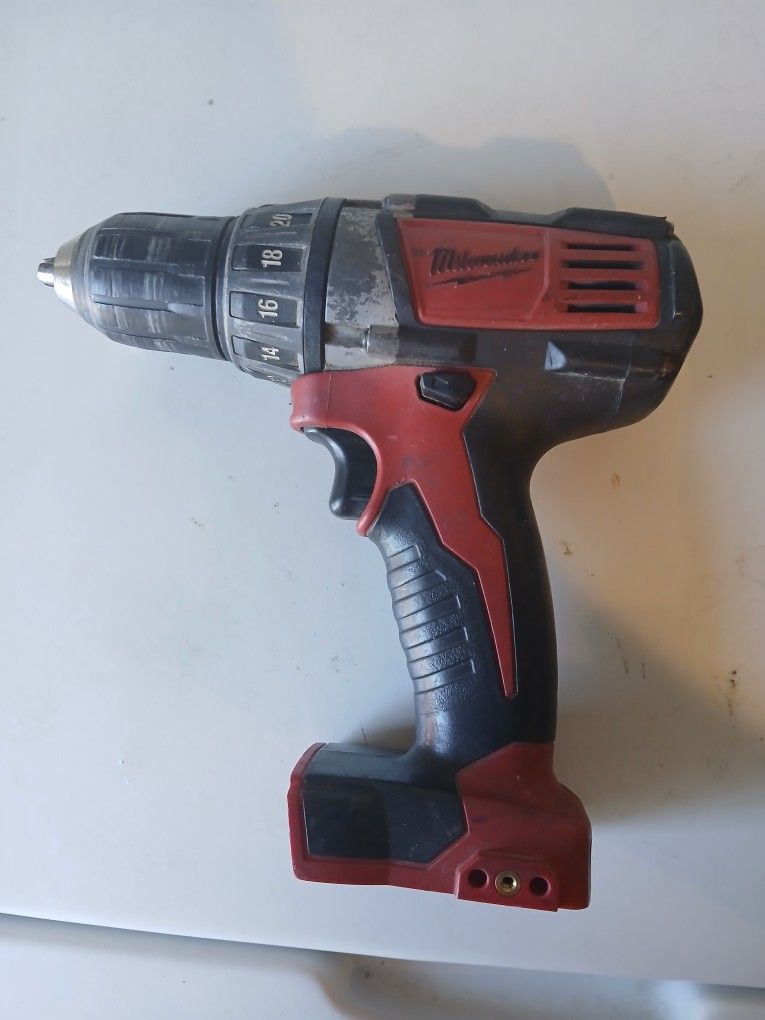 Milwaukee Drill