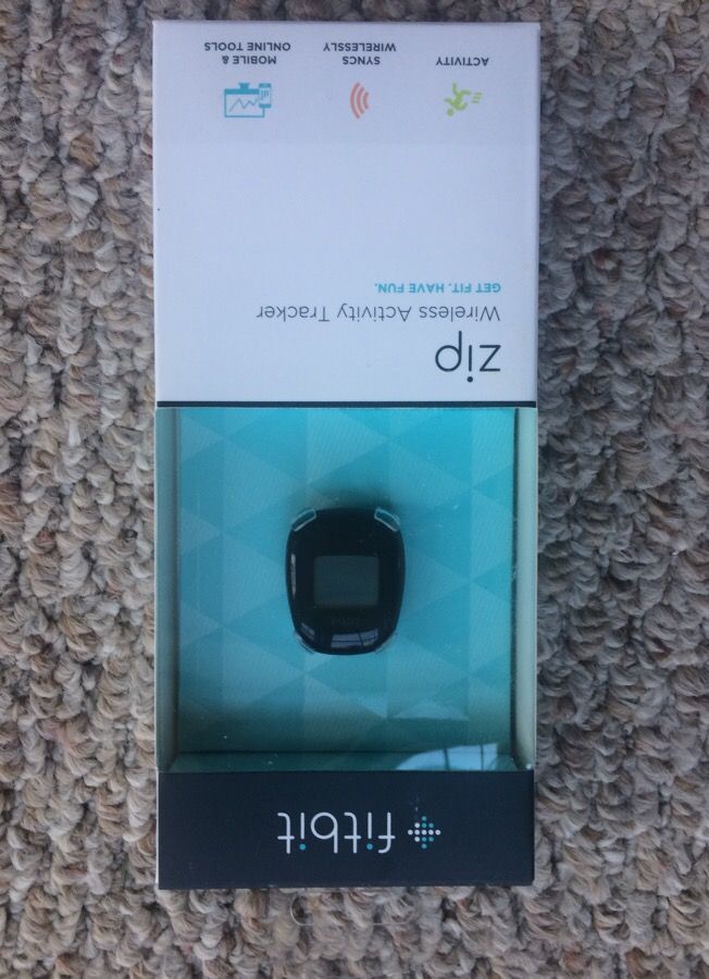 Fitbit zip wireless tracker NIP