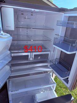 Samsung refrigerator/freezer/fridge