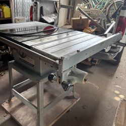 10”Delta Contractor Table Saw 