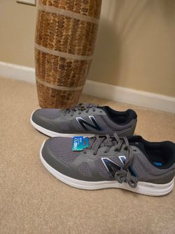 New Balance Men's Shoes 