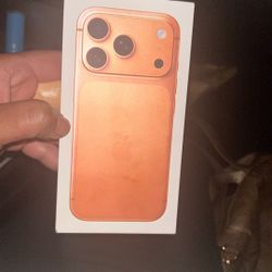 WHO BUY IPHONE 17 Pro Finance By Me Verizon 