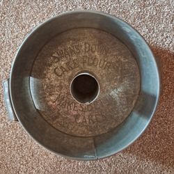 Antique Swans Down Cake Flour Pan