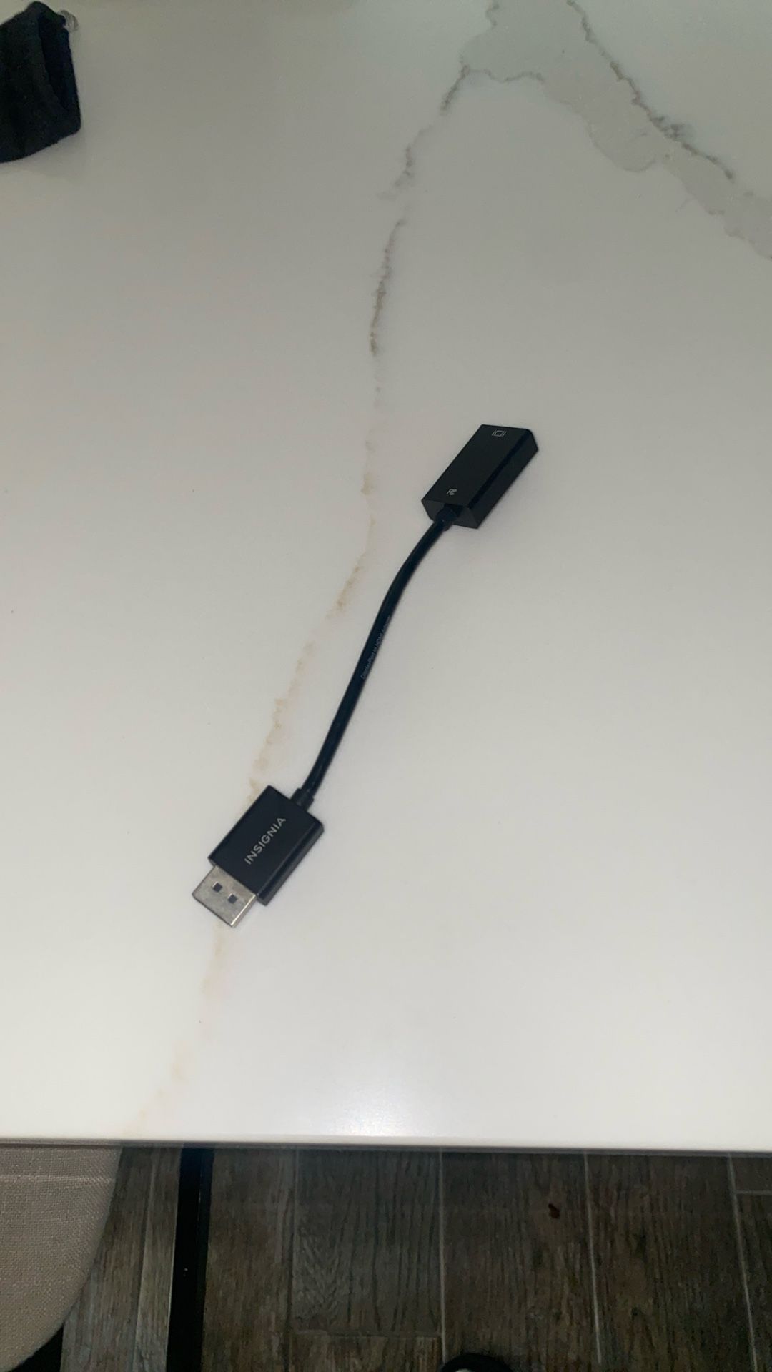 Insignia Display Port DP Male to HDMI Female Port Video AV PC Adapter Cable Cor
