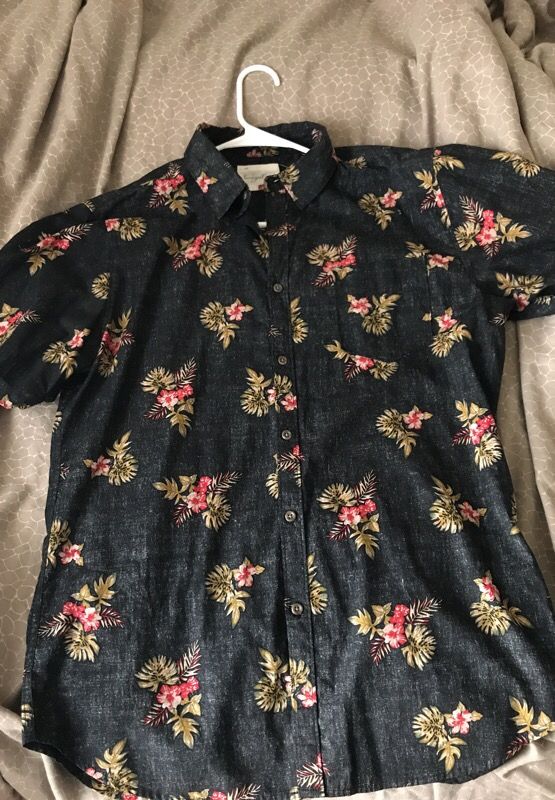 Floral button up