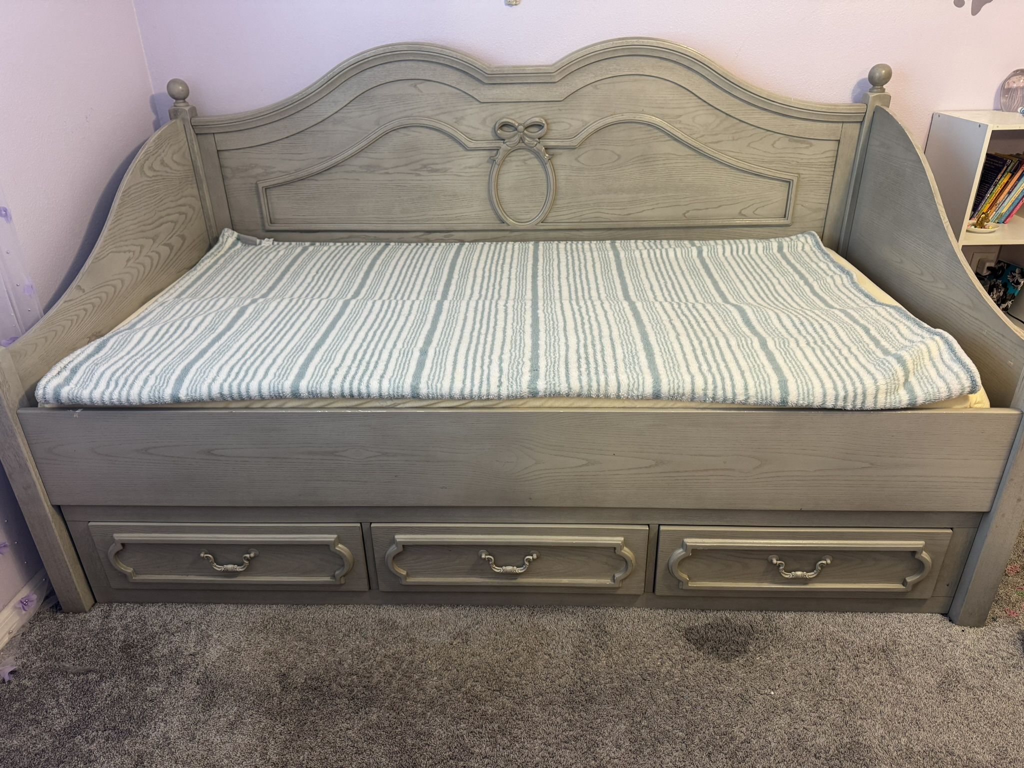 Twin Day Bed