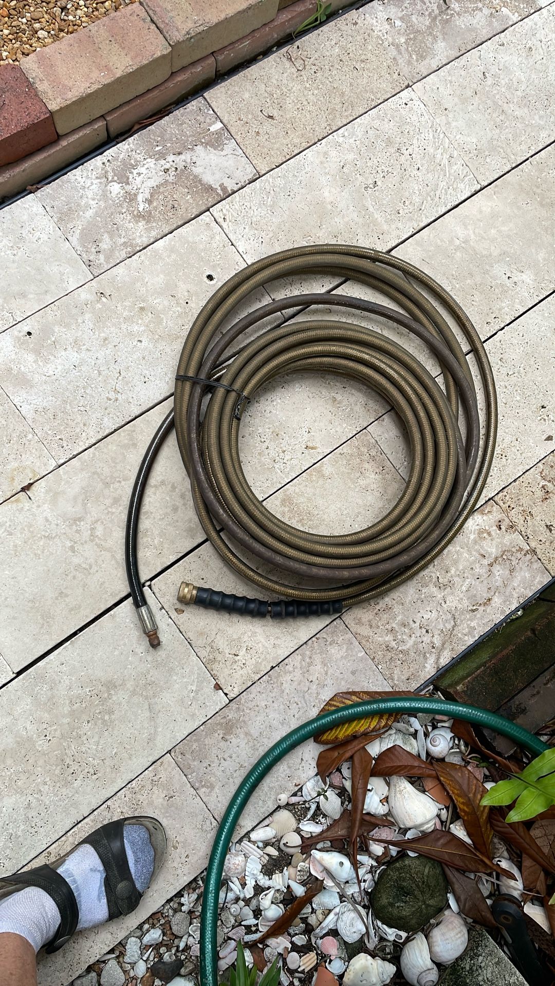 Thin Hose