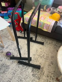 Pull/ dip bar