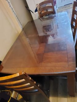 Moving out sale