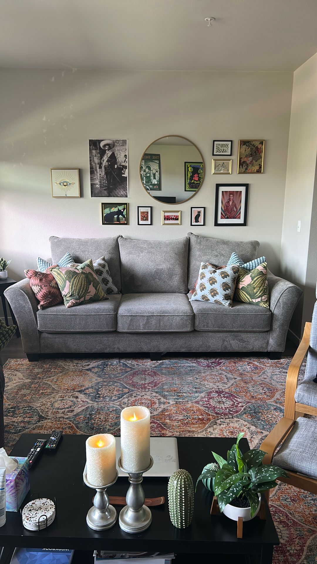 Three Seater Couch 🛋️
