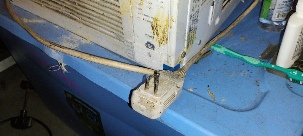 Window AC Used