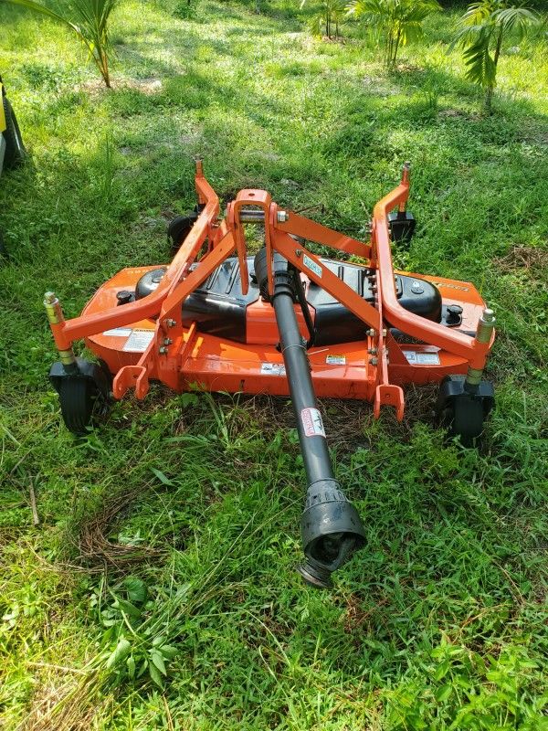 *Brand NEW* ATTN LANDSCAPERS Kubota LA525 MOWER ATTACHMENT FDR1660