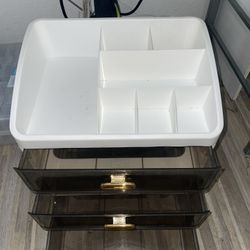 makeup drawers 
