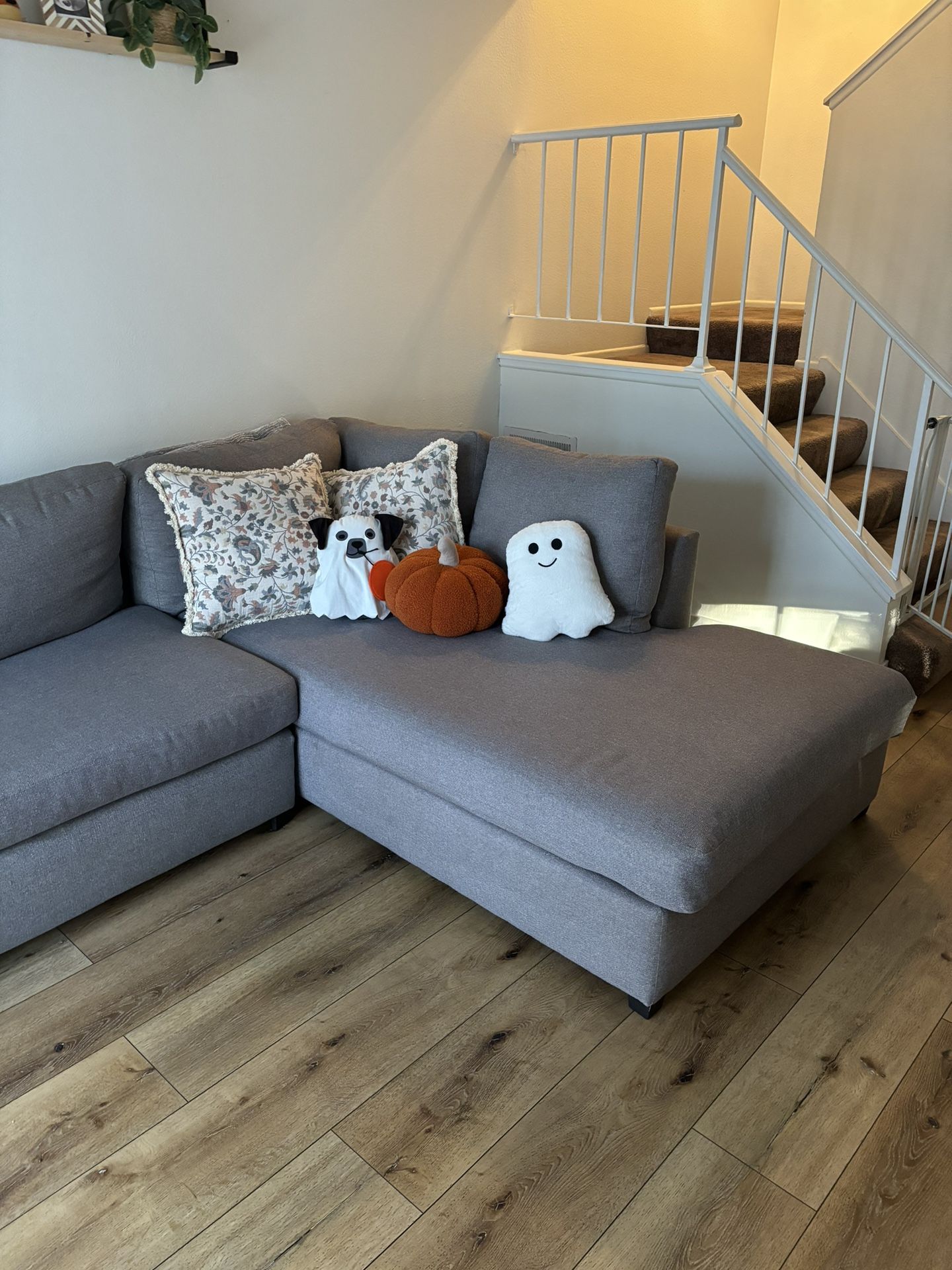 Couch ( Free)