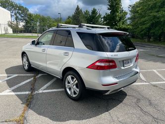 Mercedes-Benz ML350 SUV BLUETEC