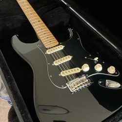 Fender Stratocaster Player 2