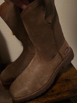 Ariat Steel Toe Square Boots