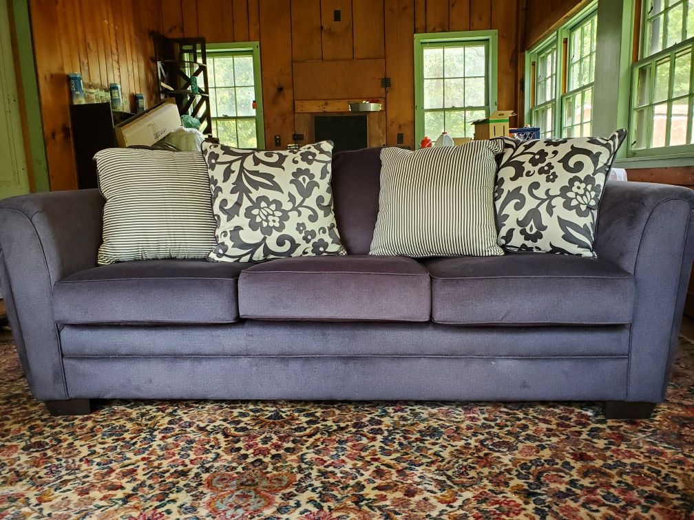Couch / Sofa