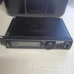 SHURE ULXP4 WIRELESS RECEIVER