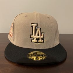 LA Dodgers 7 1/8