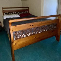 Sleigh Bed