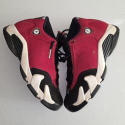 Jordan Retro 14 Gym Red Toro Size 5