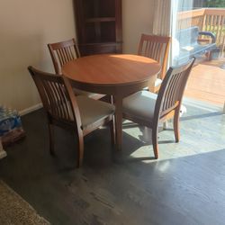 Dining Set