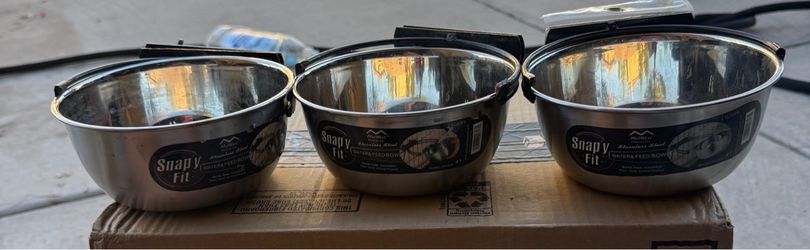 Snap’y Fit Stainless Steel Water and Feed Bowl