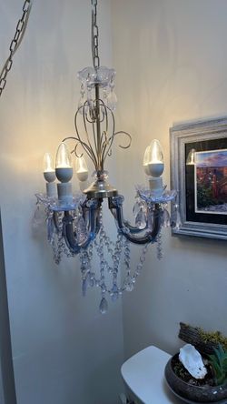 Plug-in Chandelier 5 light Crystal, Pale Blue
