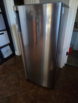 LG stainless steel refrigerator