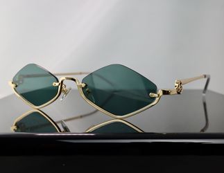 Gucci Geometric Sunglasses in Gold with Gray Lens