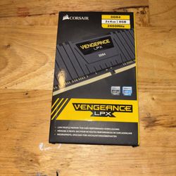 Corsair RAM Vengeance LPX DDR4 8GB 2X4GB 2400MHz 