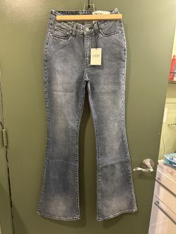LNDN Size 26 Jeans, New With Tags