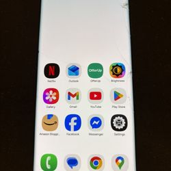 Samsung Galaxy S22 Ultra Unlocked. 512GB Storage / 12GB RAM.