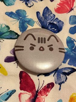 Pusheen pin