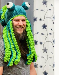 Crochet Octopus Hat. Crochet hats. Crochet animal hat. Dry clean only.