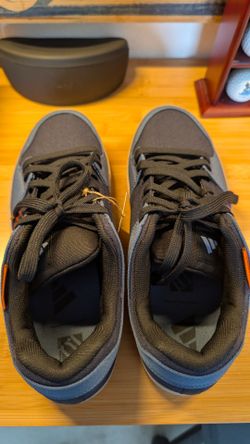 Adidas 5.10 Freerider size 10