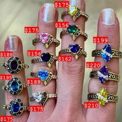 Beautiful class of 2024 graduation rings for ladies 14K REAL YELLOW  GOLD.
