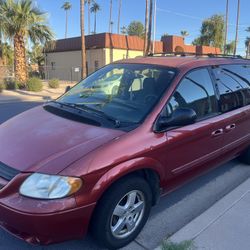 2005 dodge caravan 
