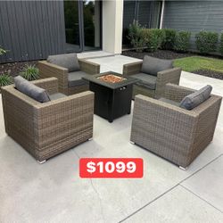 In-stock patio furniture (we finance and deliver )