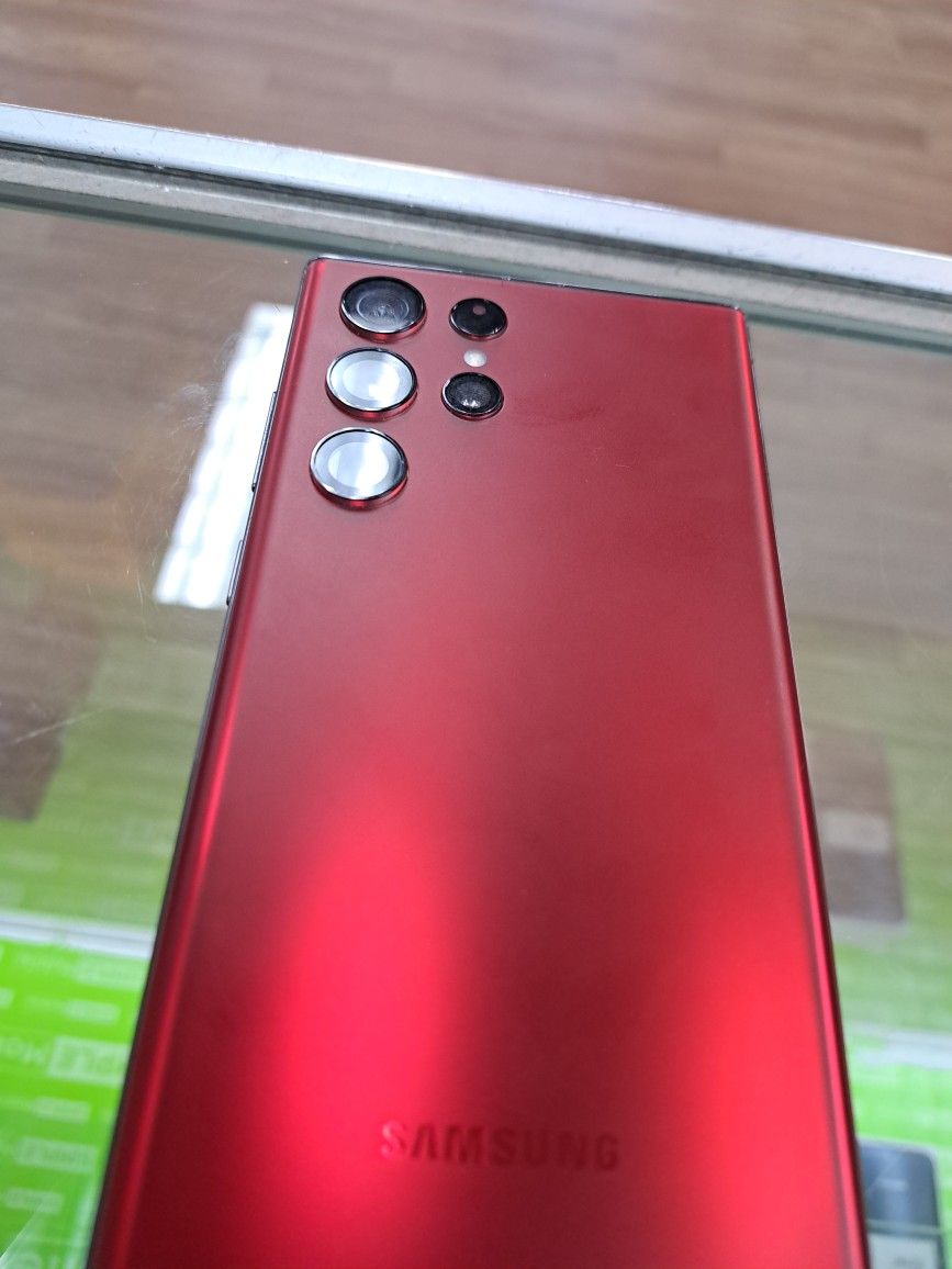 Unlocked S22 Ultra 
