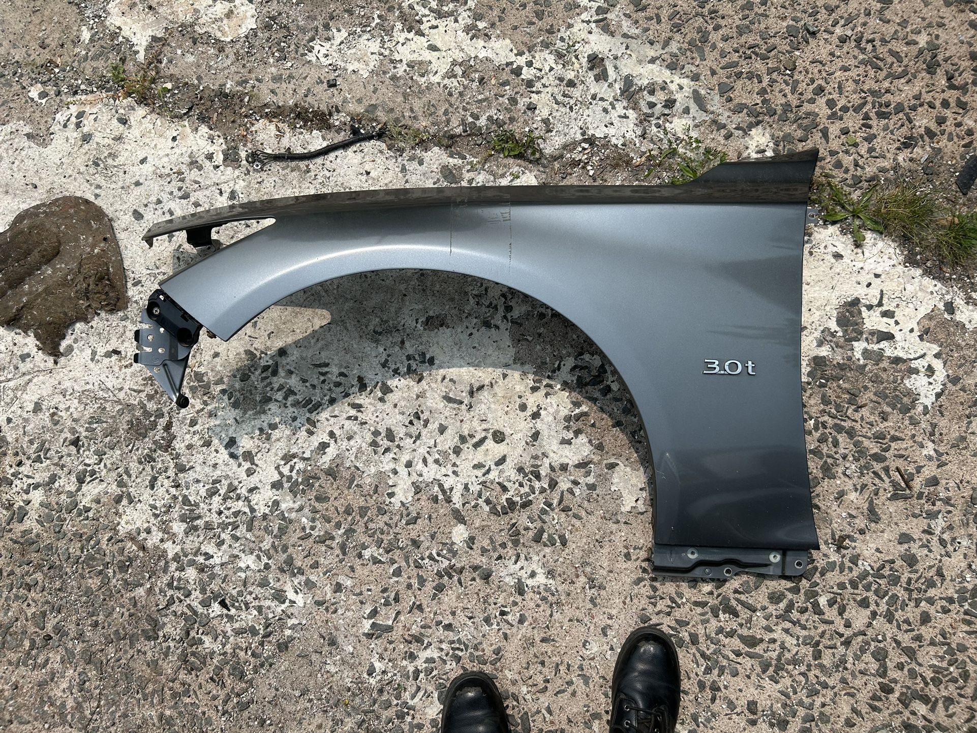 14-24 INFINTI Q50 DRIVER SIDE FENDER