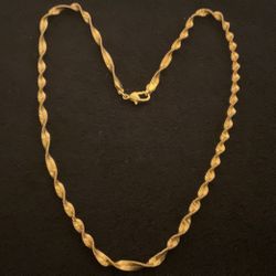 18” Gold Plated Twisted Herringbone 