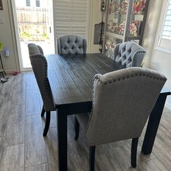 Dinning Table