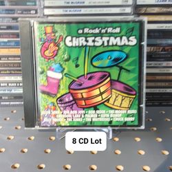 💿 (8) Holiday CDs - Used
