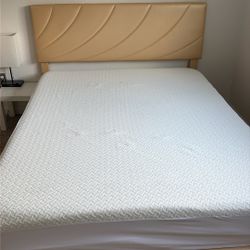 Slightly Used Queen Mattress  Bed With Bed Frame (Burien)