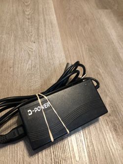 D-Power Li-ion Battery Charger