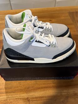 Air Jordan 3 Retro Chlorophyll Sneakers