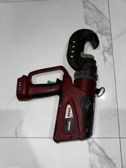 Burndy PATRIOT 444S Series battery-actuated hydraulic dieless crimping tool