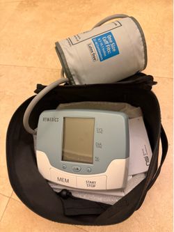 Blood pressure monitor